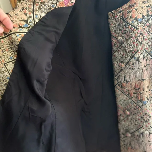 Multicolor Geometric Patterned Jacket - Picture 4 of 9